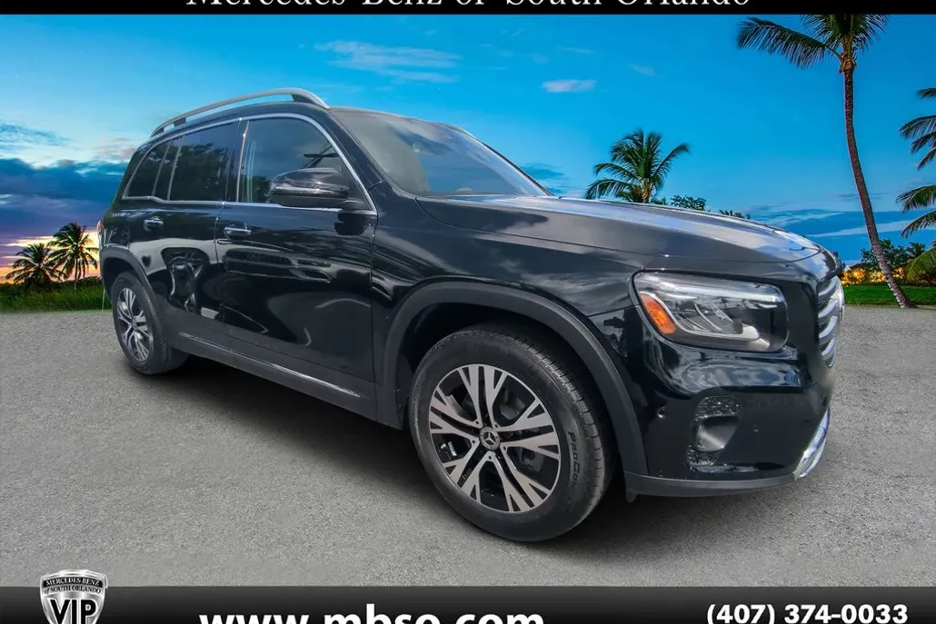 2025 Mercedes Benz GLB photo 1