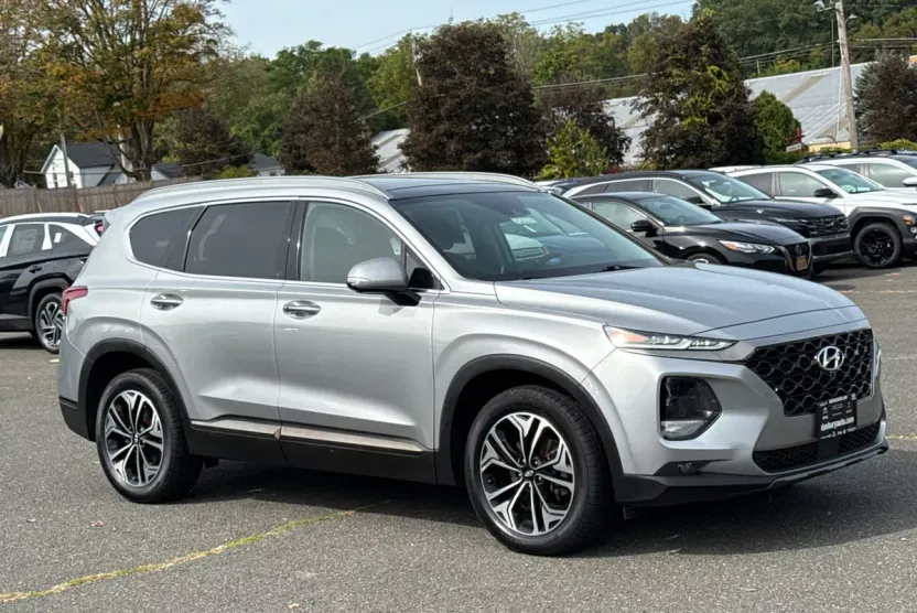 2020 Hyundai Santa Fe Limited photo 1