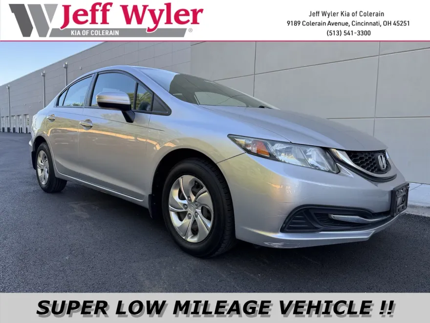 2015 Honda Civic LX photo 1