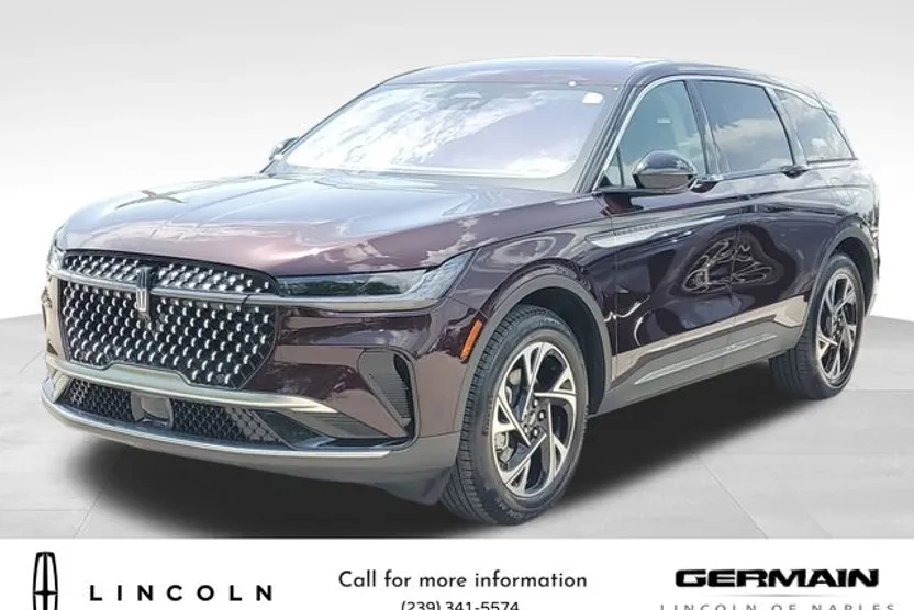 2025 Lincoln Nautilus Premiere photo 1