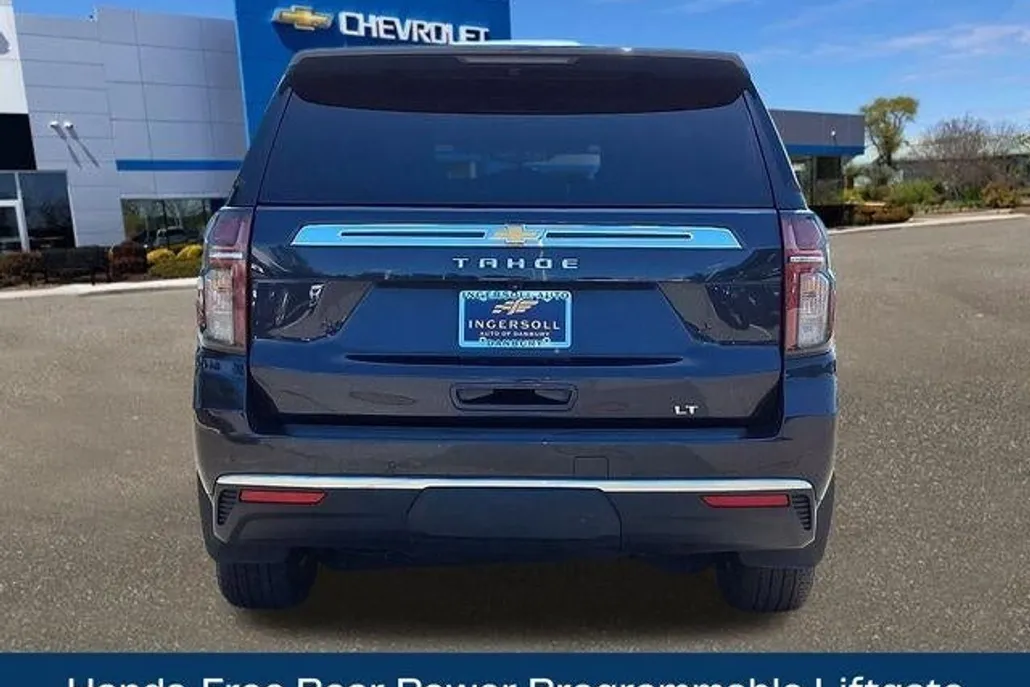 2022 Chevrolet Tahoe LT photo 1