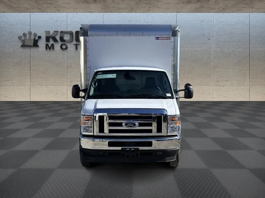2025 Ford E-350 Base photo 1