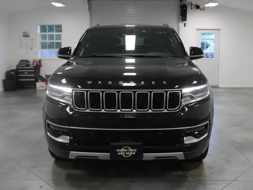 2022 Jeep Wagoneer Series II photo 1