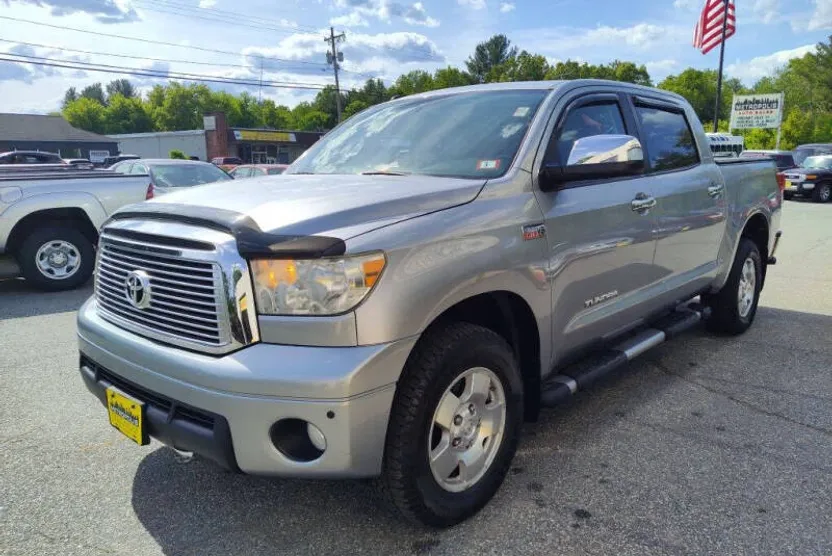2011 Toyota Tundra Limited photo 1