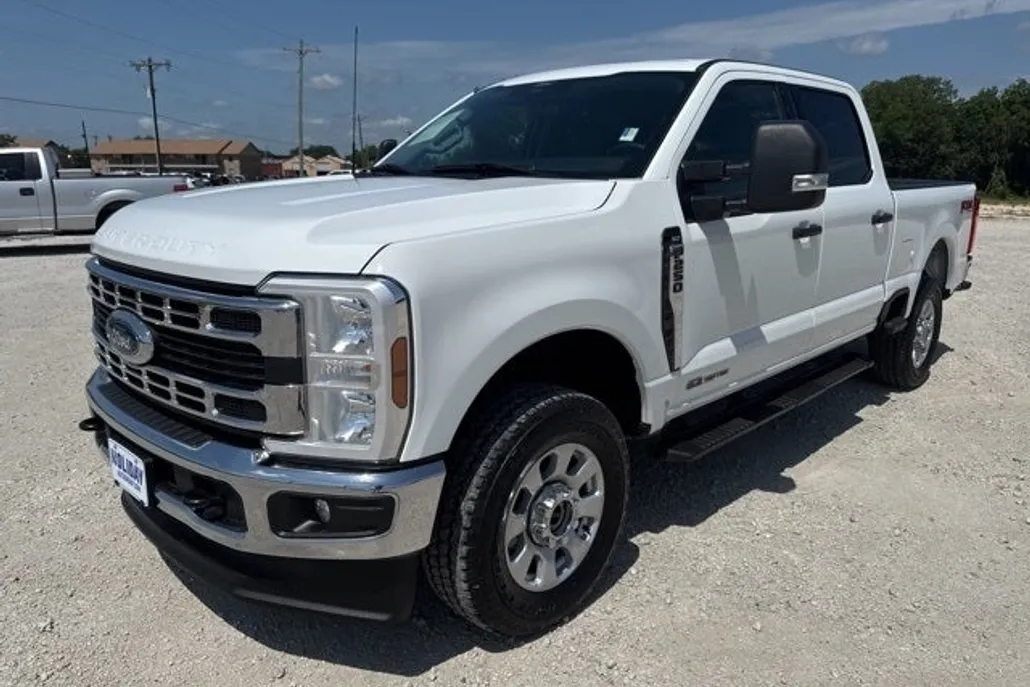 2024 Ford F-250 photo 1