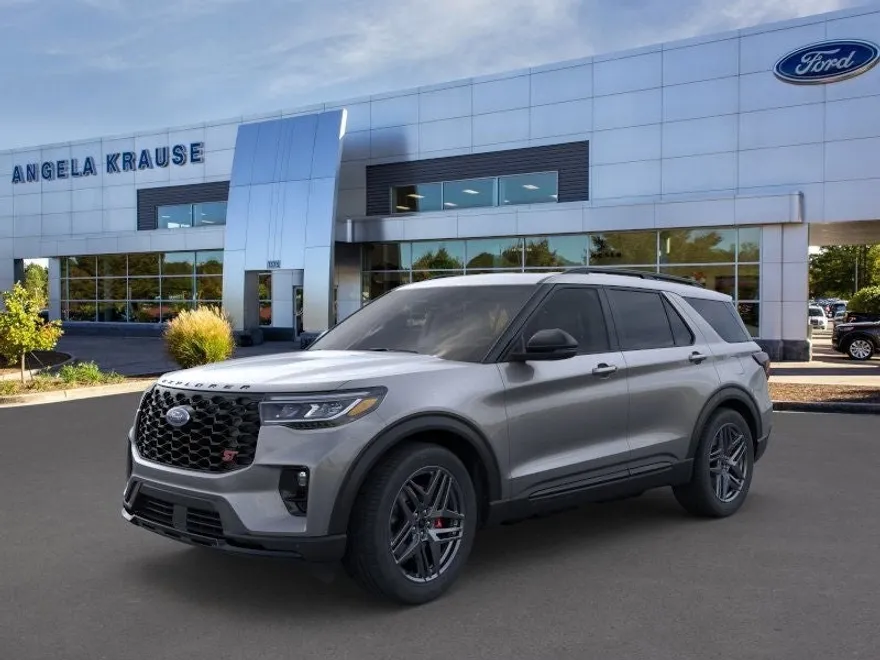 2025 Ford Explorer ST photo 1