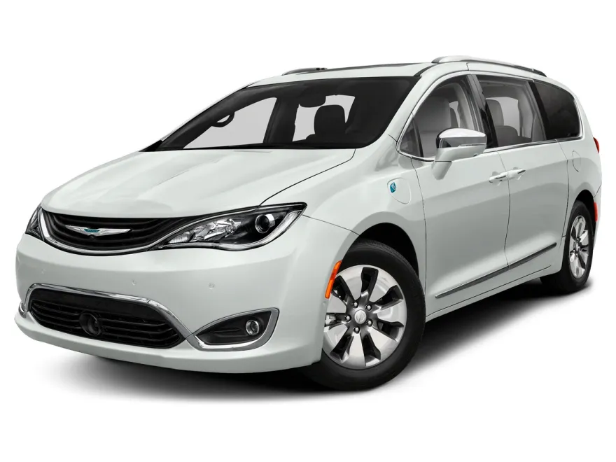 2020 Chrysler Pacifica Hybrid Touring L photo 1
