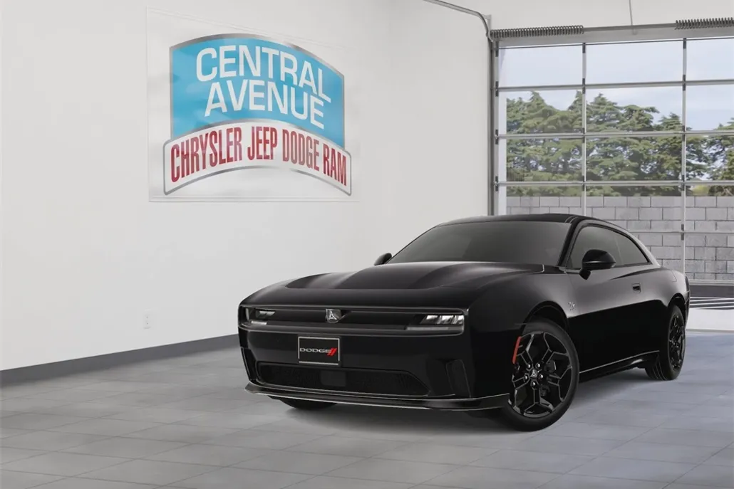 2025 Dodge Charger R/T photo 1