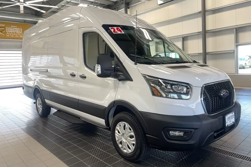 2024 Ford Transit photo 1