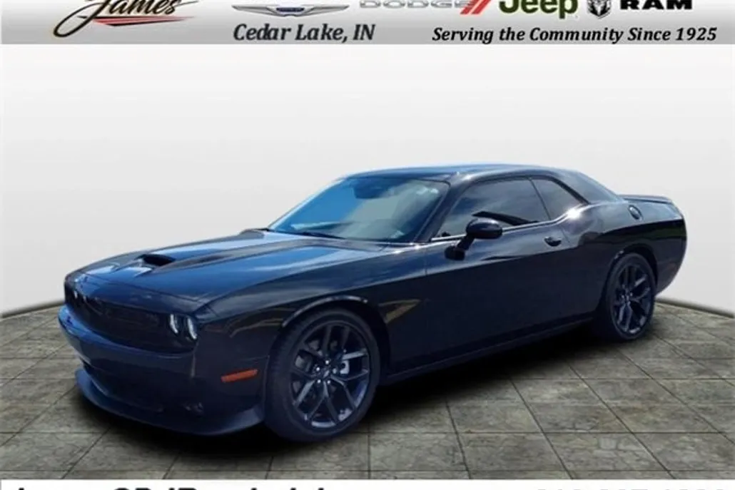 2022 Dodge Challenger R/T photo 1