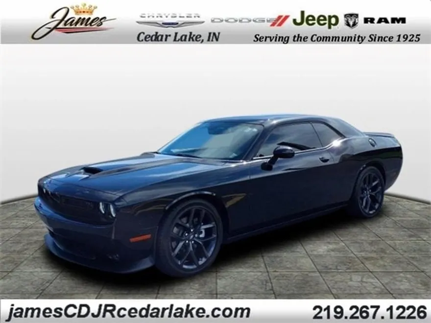 2022 Dodge Challenger R/T photo 1