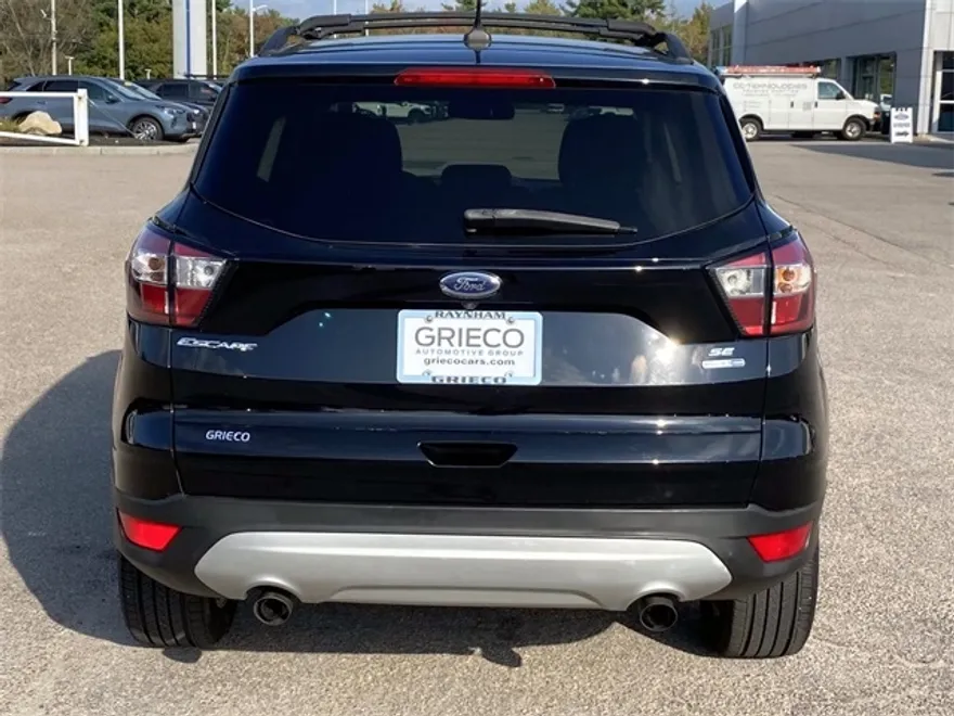 2018 Ford Escape SE photo 1