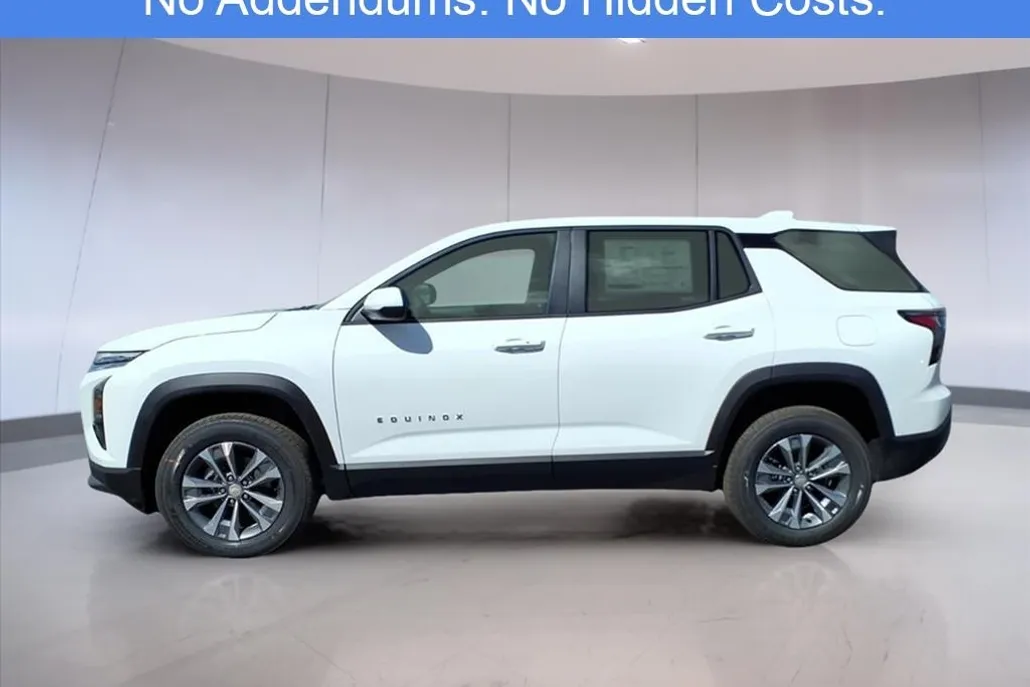 2026 Chevrolet Equinox LT photo 1