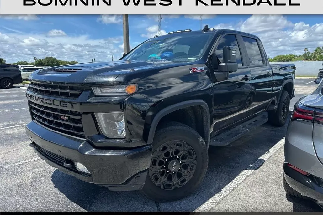 2022 Chevrolet Silverado 2500HD LTZ photo 1