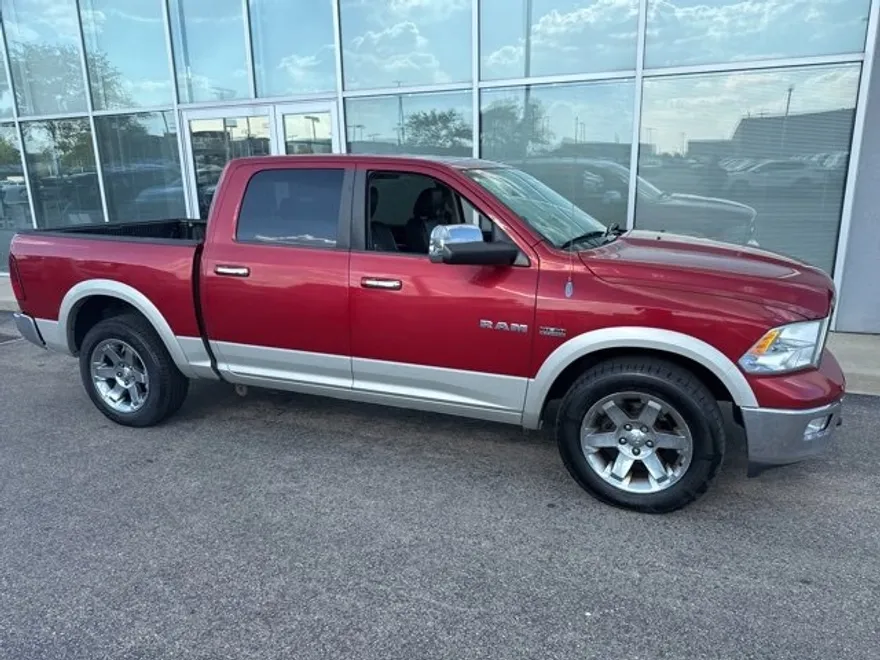 2010 Dodge Ram Laramie photo 1