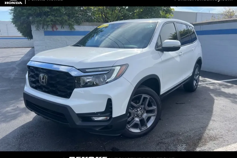 2023 Honda Passport EX-L photo 1