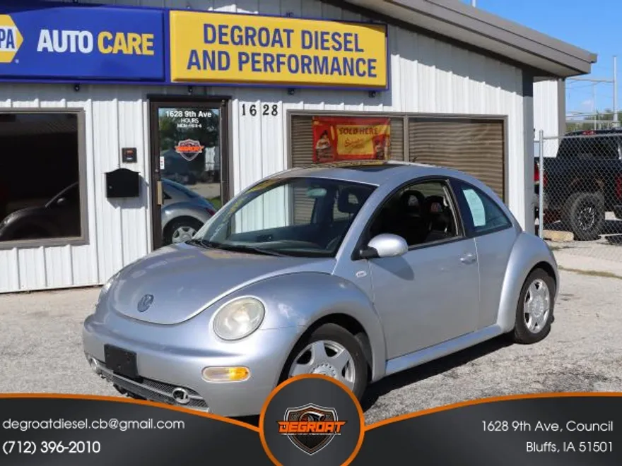 2001 Volkswagen Beetle GLS photo 1