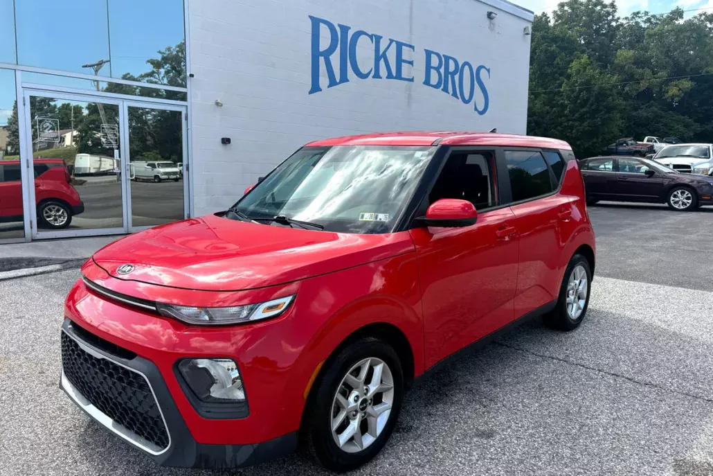 2021 Kia Soul S photo 1