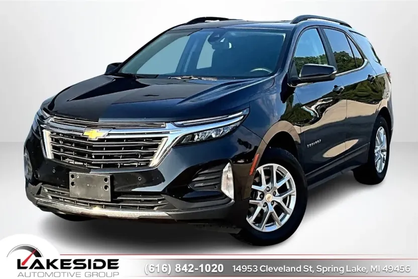 2022 Chevrolet Equinox LT photo 1