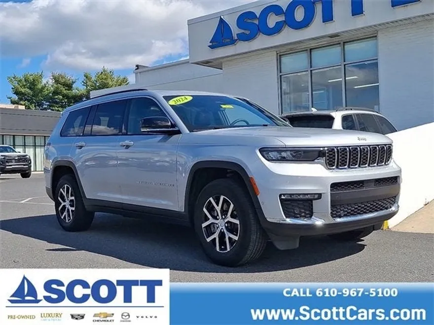 2024 Jeep Grand Cherokee Limited photo 1