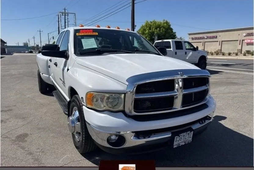 2005 Dodge Ram 3500 SLT photo 1