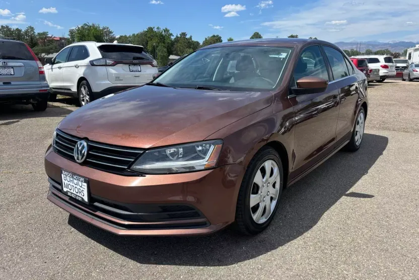 2017 Volkswagen Jetta 1.4T S photo 1