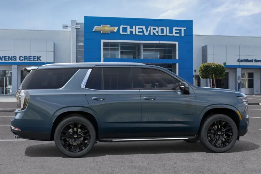 2025 Chevrolet Tahoe Premier photo 1