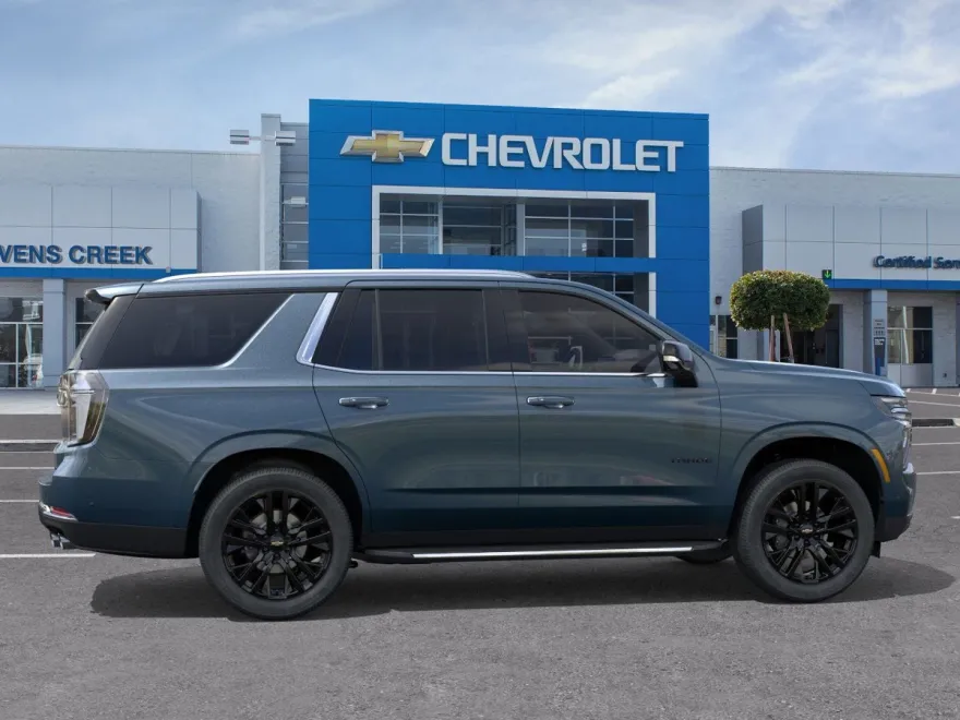 2025 Chevrolet Tahoe Premier photo 1