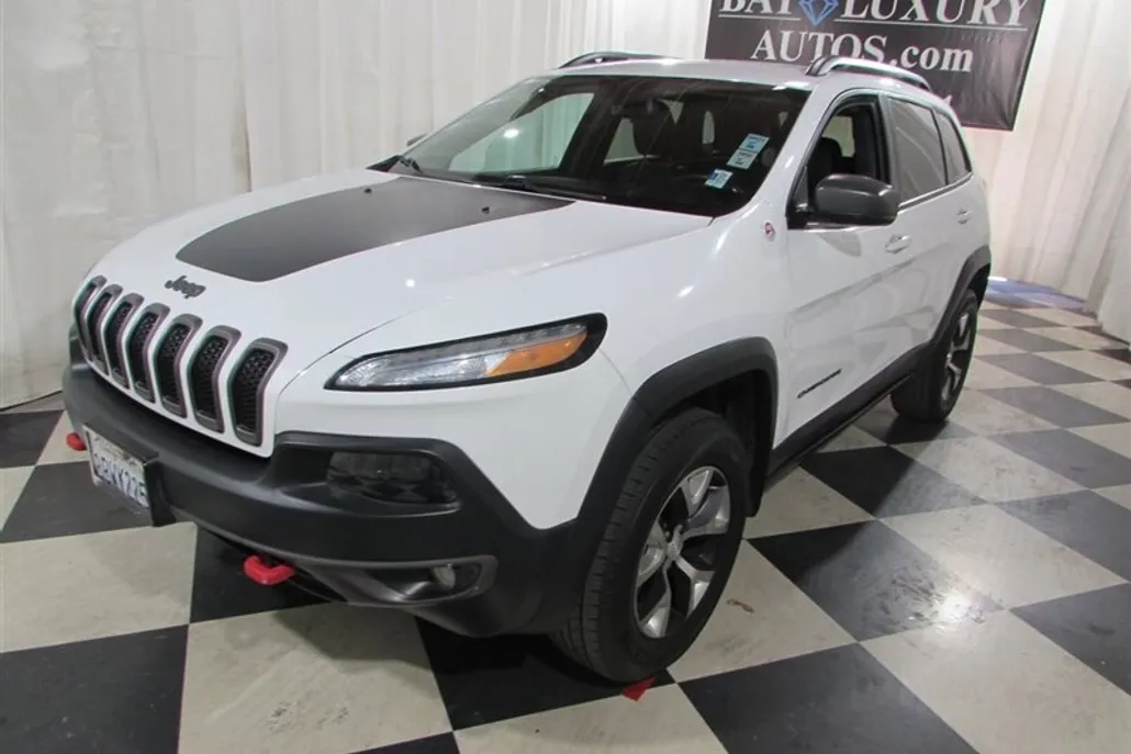 2018 Jeep Cherokee Trailhawk photo 1