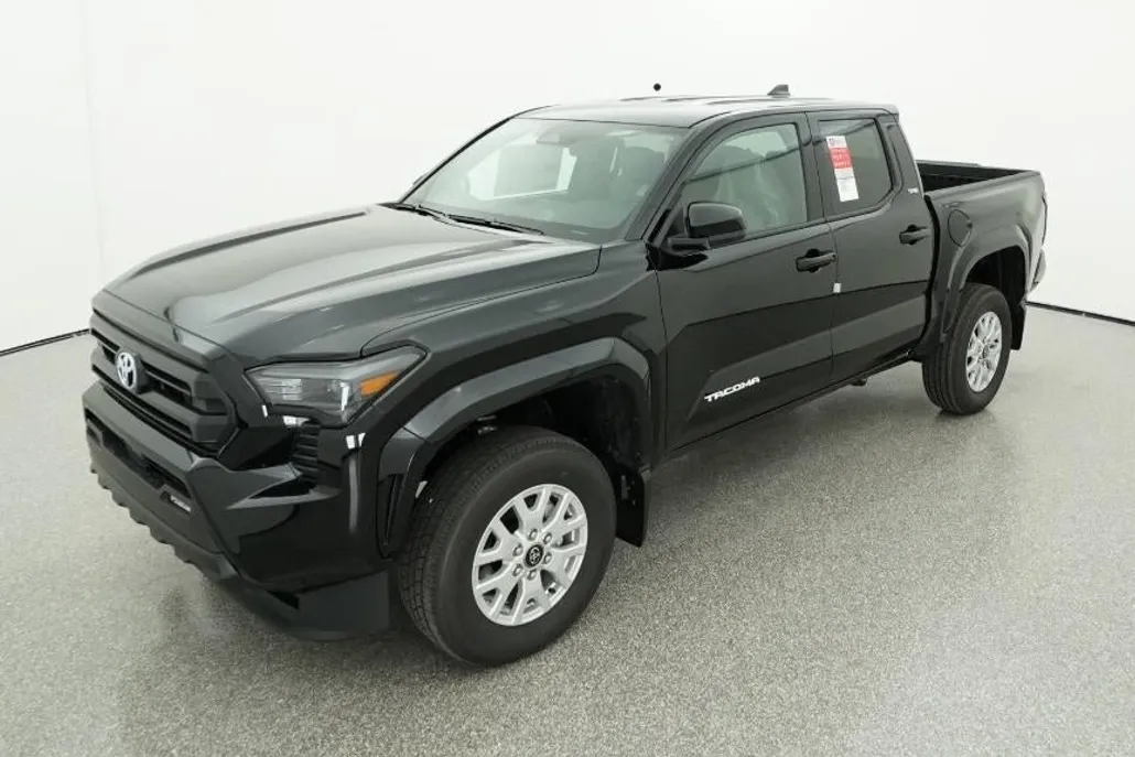 2025 Toyota Tacoma SR5 photo 1