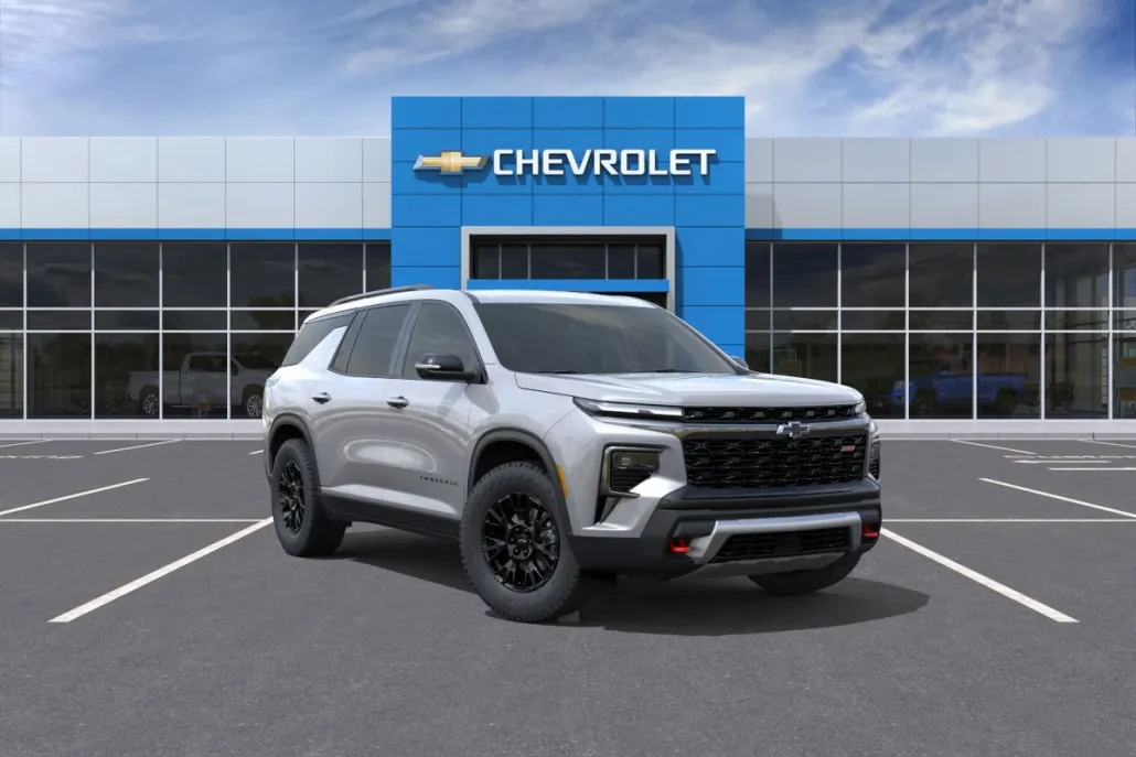 2026 Chevrolet Traverse Z71 photo 1