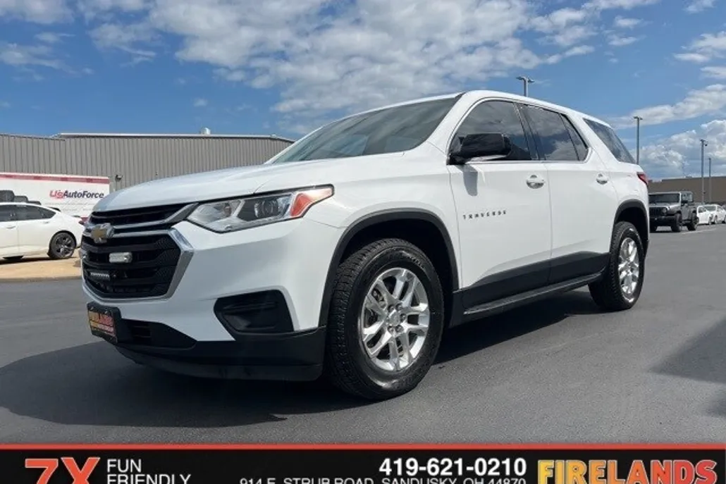 2018 Chevrolet Traverse 1LS photo 1