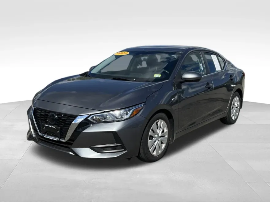2022 Nissan Sentra S photo 1