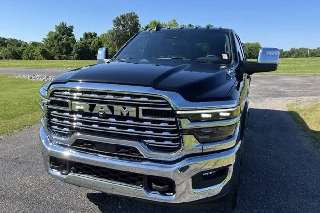 2025 Ram 2500 Limited photo 1