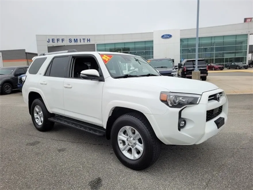 2021 Toyota 4Runner SR5 Premium photo 1