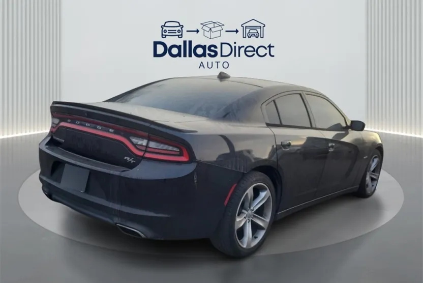 2015 Dodge Charger R/T photo 1
