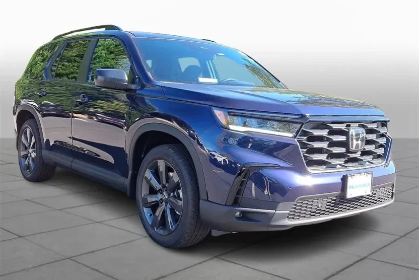 2025 Honda Pilot Sport photo 1
