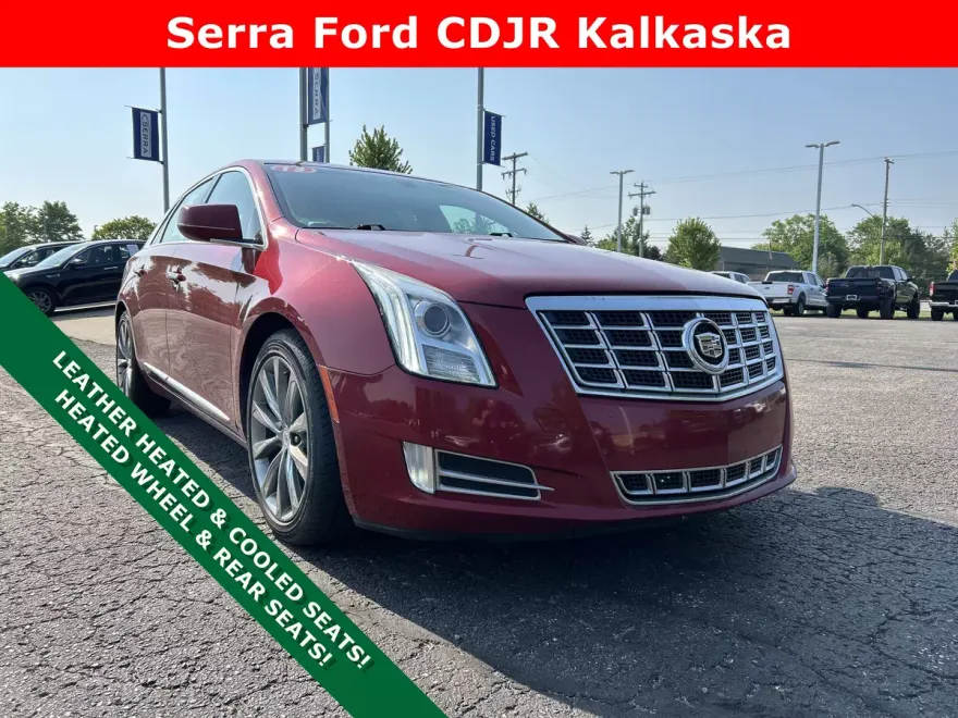 2013 Cadillac XTS Luxury photo 1