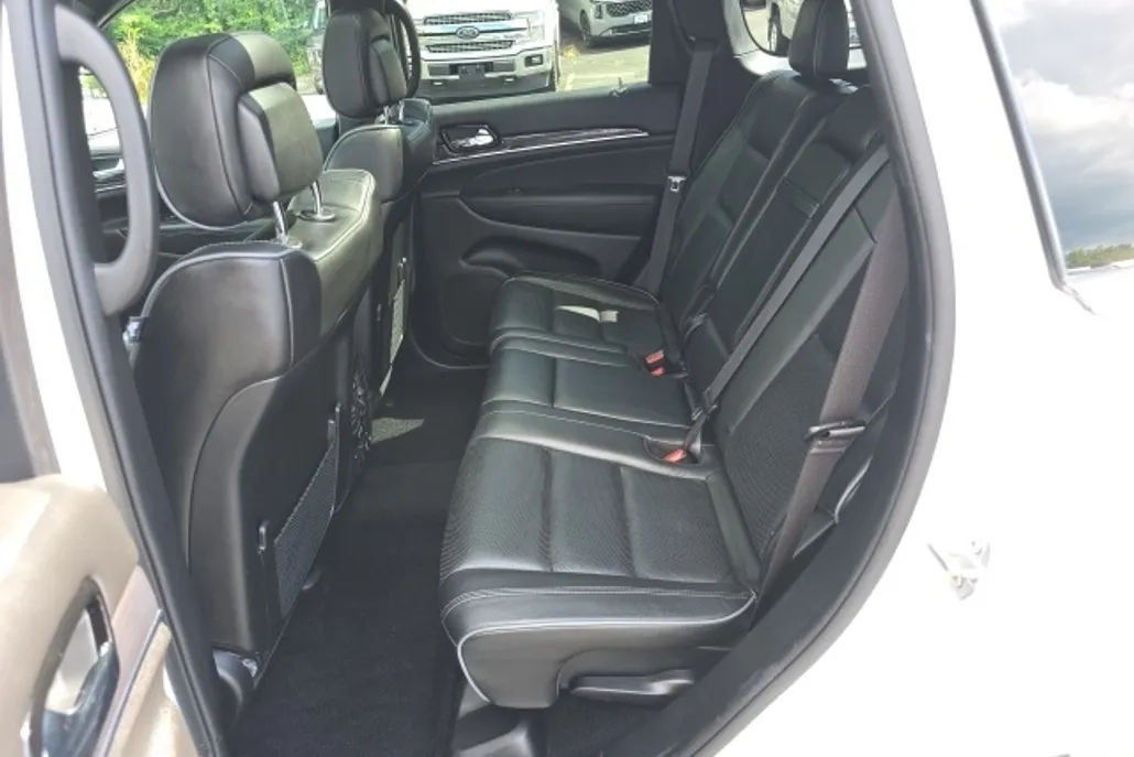 2021 Jeep Grand Cherokee Overland photo 1