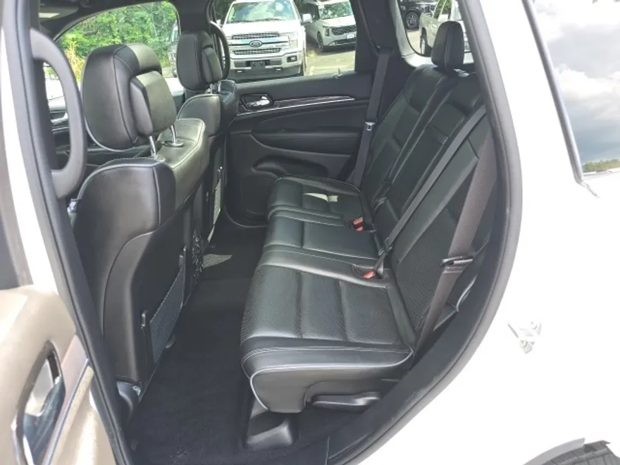 2021 Jeep Grand Cherokee Overland photo 1