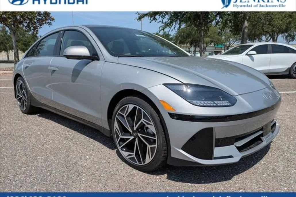 2025 Hyundai Ioniq 6 Limited photo 1