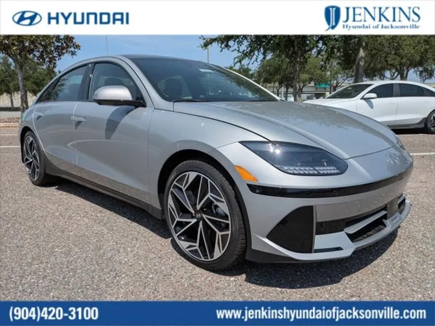 2025 Hyundai Ioniq 6 Limited photo 1