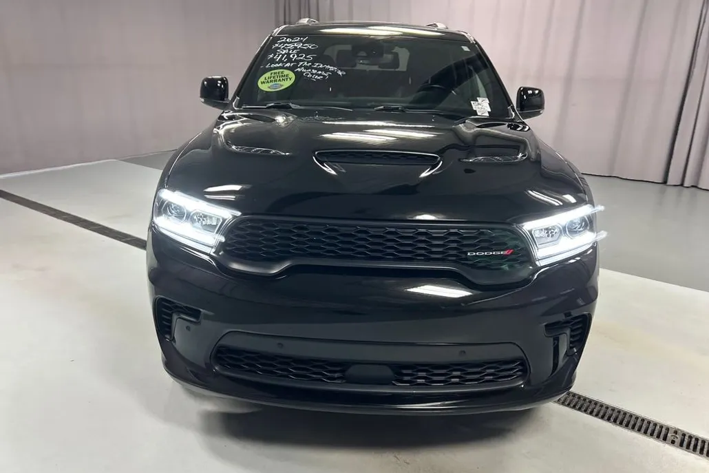 2024 Dodge Durango GT photo 1