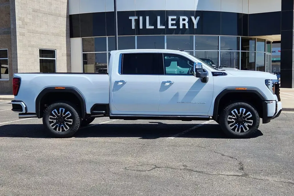 2025 Gmc Sierra 2500 HD Denali Ultimate photo 1