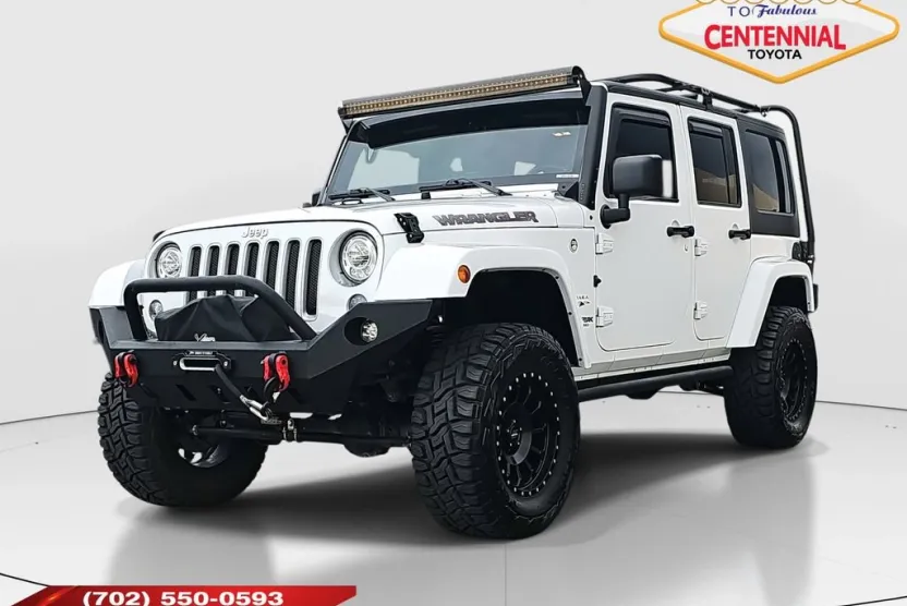 2018 Jeep Wrangler Unlimited Sahara photo 1