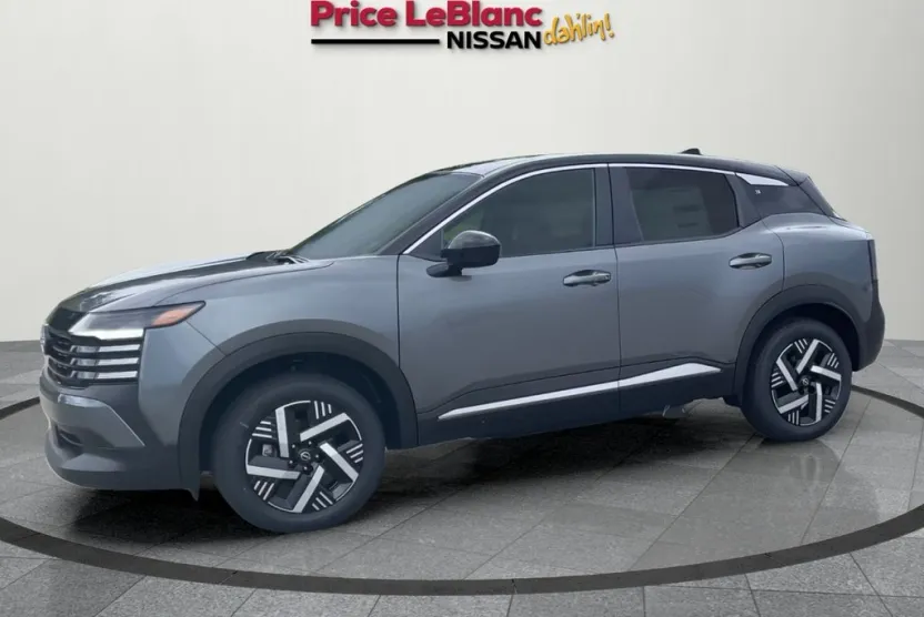 2025 Nissan Kicks SV photo 1