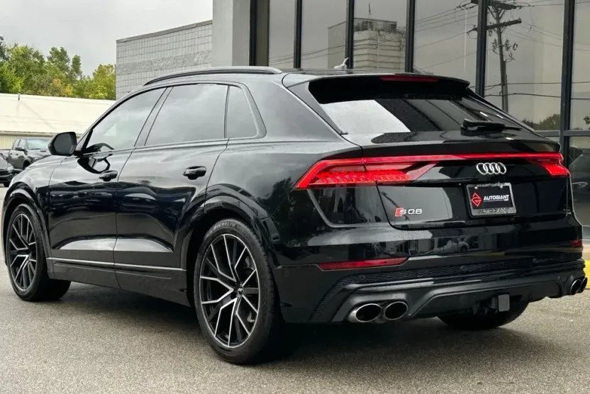 2020 Audi SQ8 Premium Plus photo 1