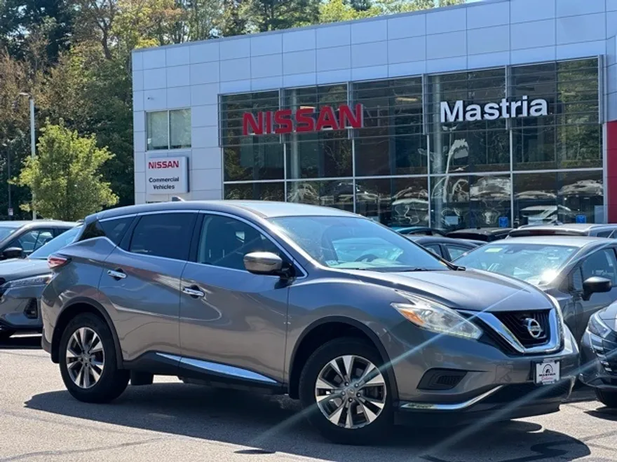 2017 Nissan Murano S photo 1