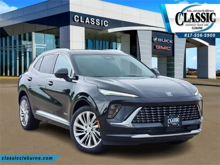 2025 Buick Envision Avenir photo 1