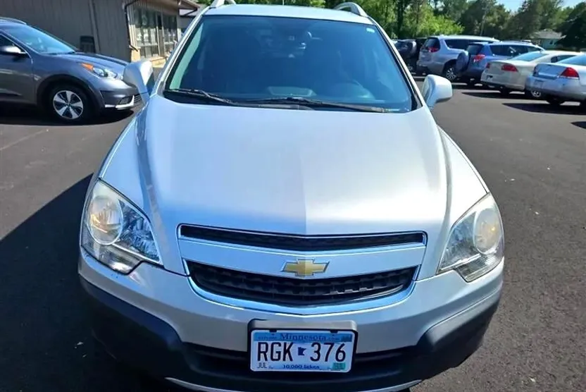 2014 Chevrolet Captiva LS photo 1